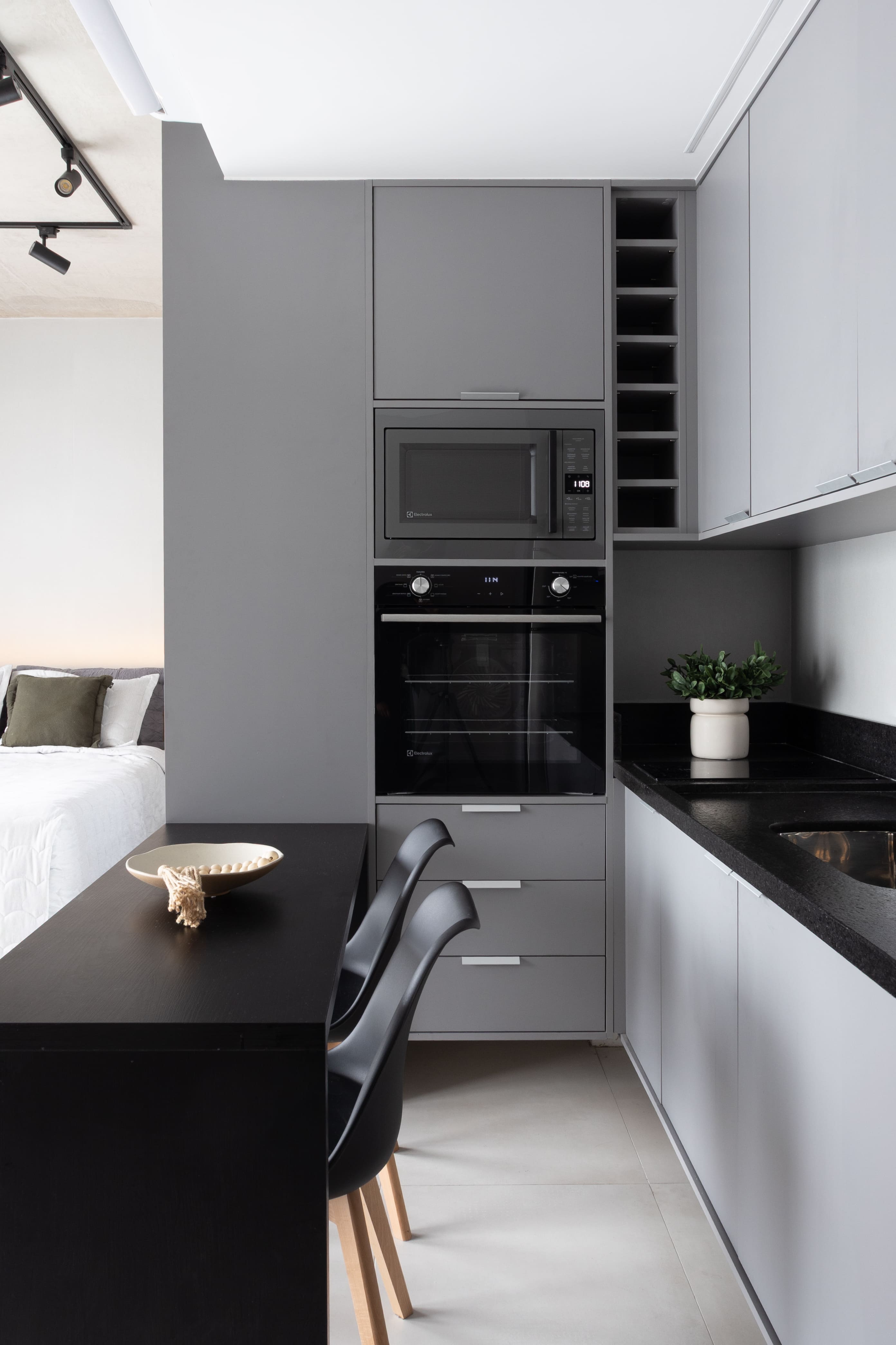 6 inspirações de cozinhas compactas com decoração inteligente