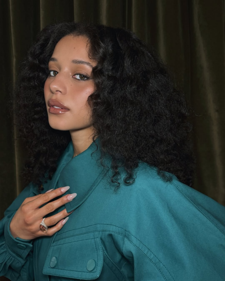 No radar: 5 ingredientes para considerar nos cuidados com os cabelos cacheados cuidados com os cabelos cacheados