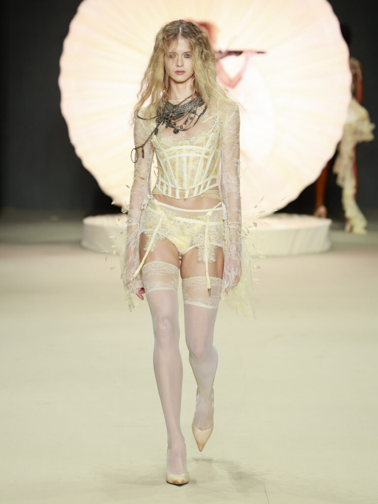 RioFW 2026: Helô Rocha 
