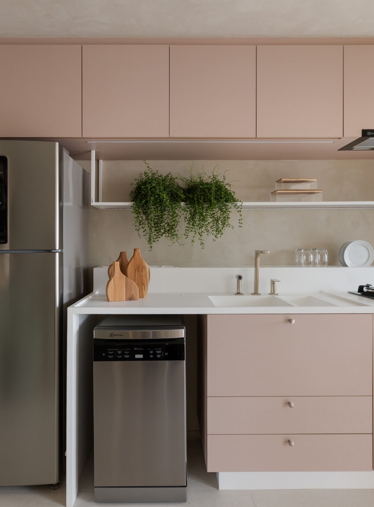 Ideias para cozinhas pequenas e simples: 5 maneiras de atualizar o décor