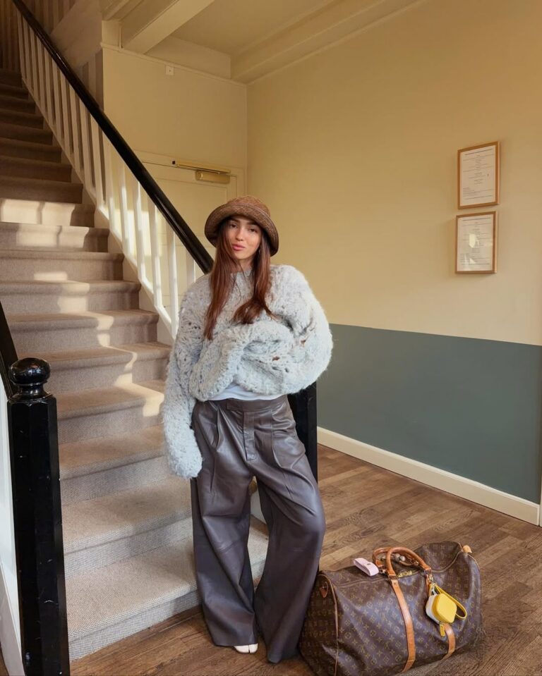 looks com calca marrom 1abr26 emmelymoraitis