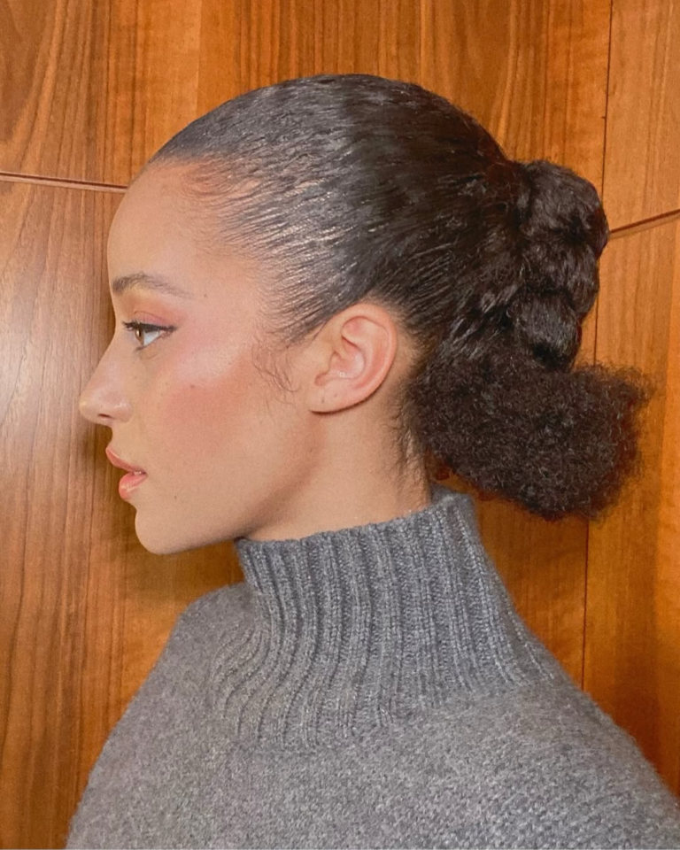 penteados para cabelos cacheados