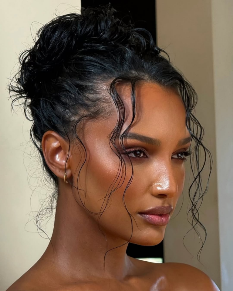 penteados para cabelos cacheados