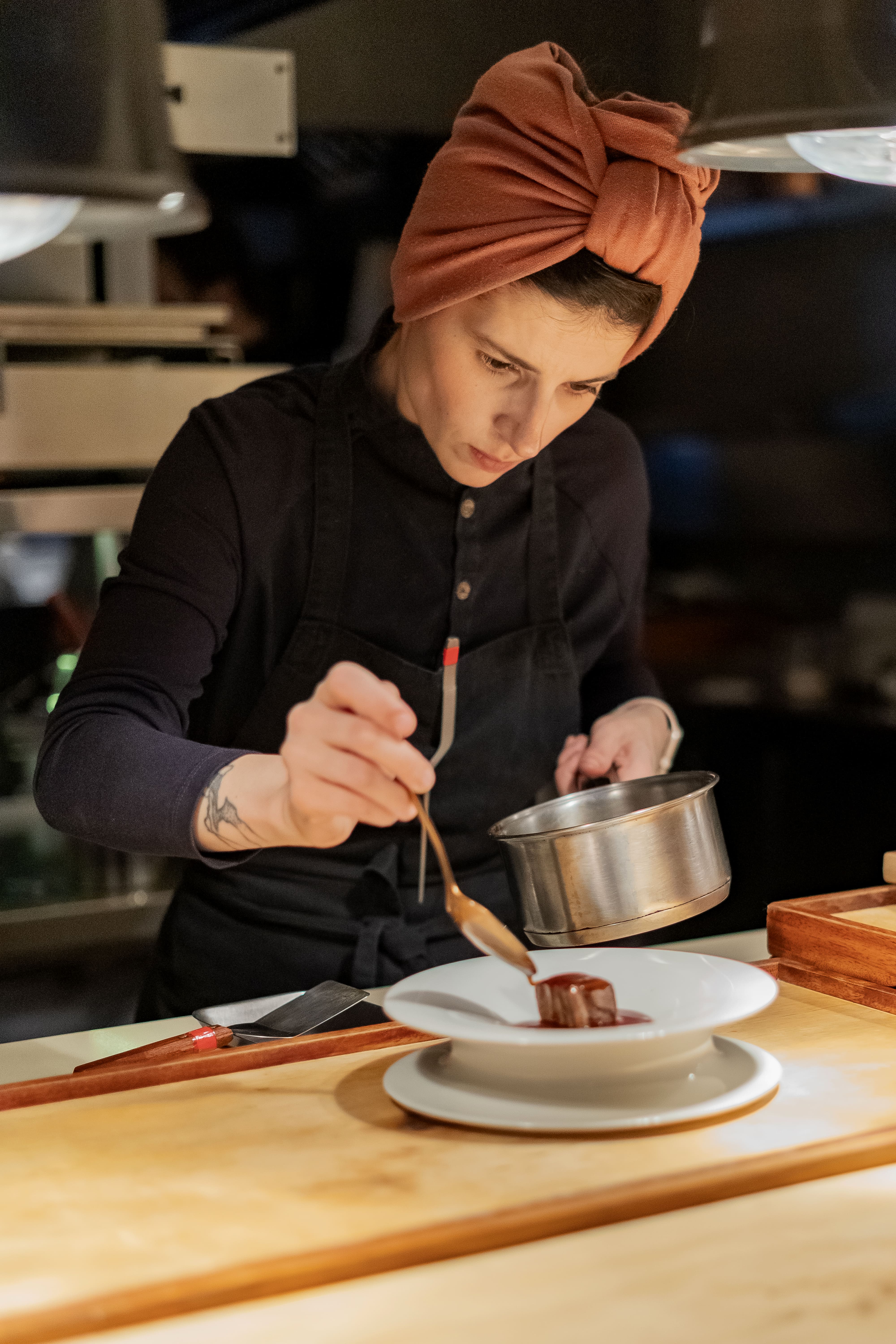 Como é o menu degustação dos dois restaurantes brasileiros com 3 estrelas Michelin