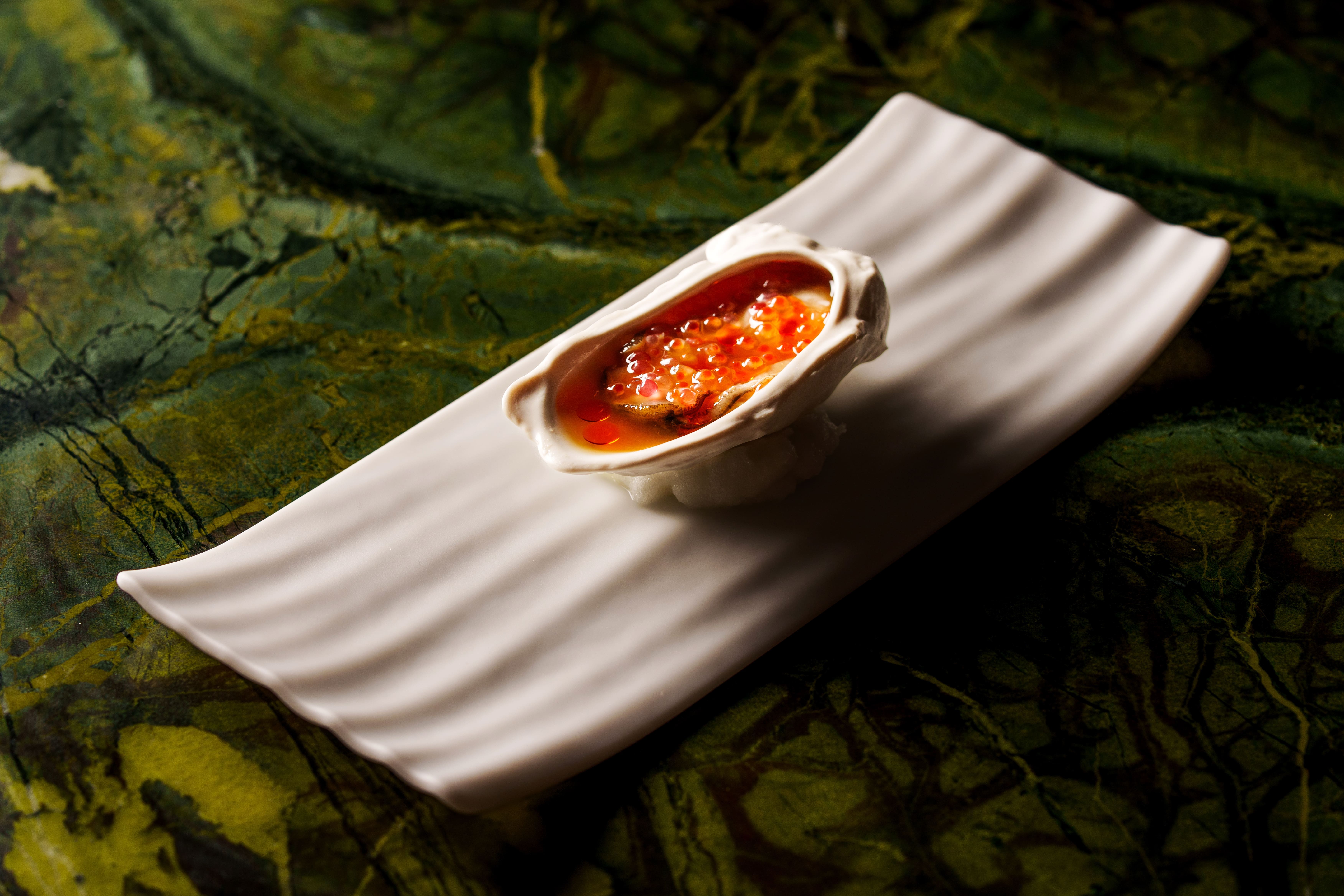 Como é o menu degustação dos dois restaurantes brasileiros com 3 estrelas Michelin