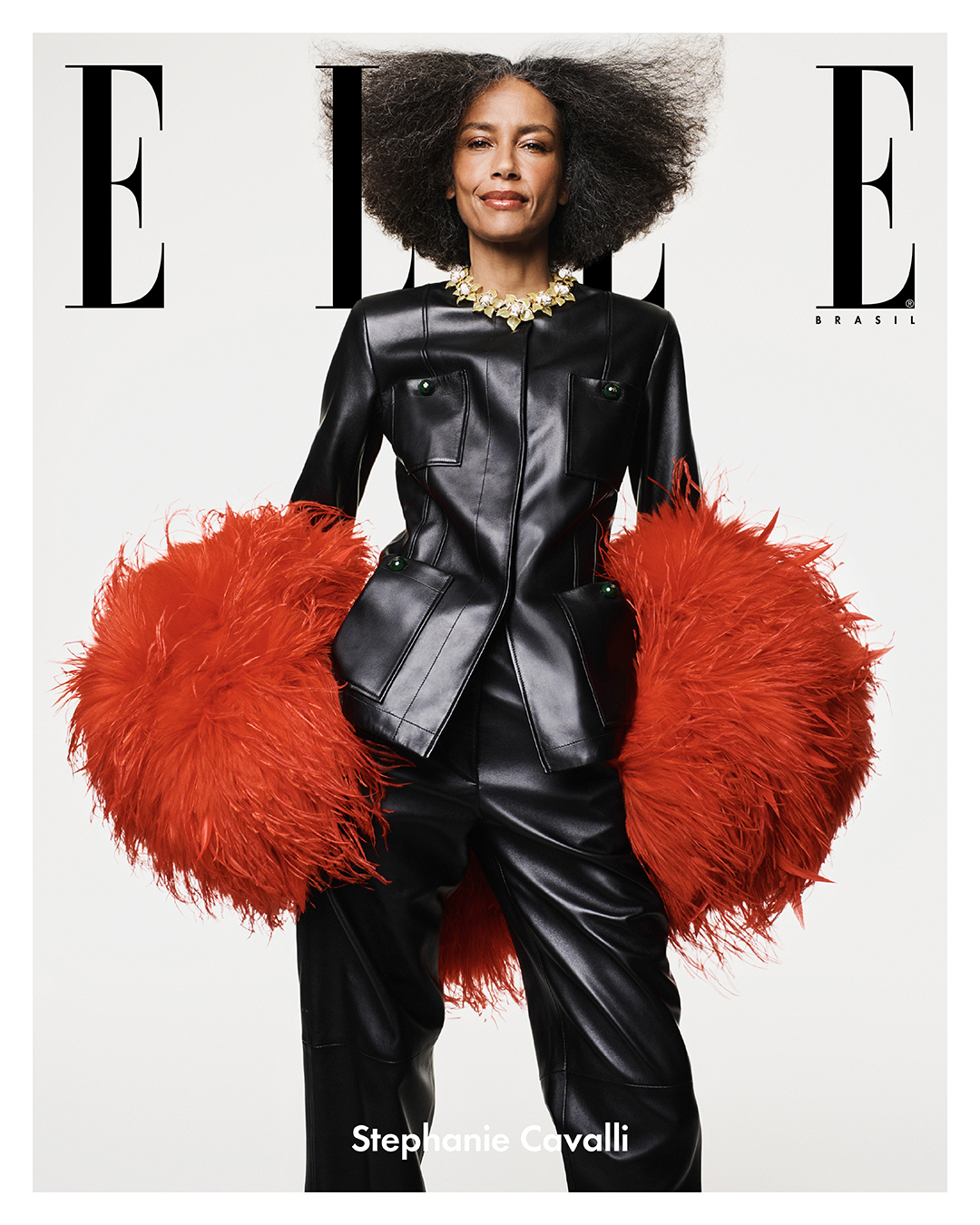 EB24 CAPA STEPHANIE CAVALLI 01