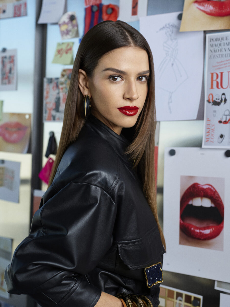 Com Gloria Kalil e Lelê Burnier, Eudora lança linha inspirada em “O Diabo Veste Prada” ELLE EUDORA 14 04 26 0778 3 RGB