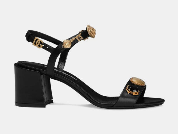 Sandalias confortaveis e elegantes 11mai26 Dolce Gabbana