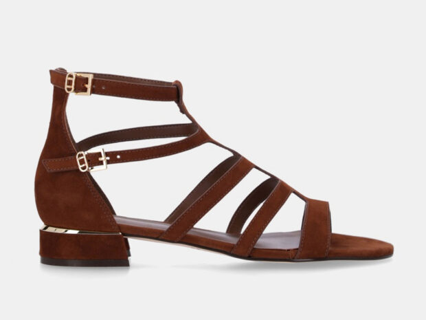Sandalias confortaveis e elegantes 11mai26 Luz da Lua