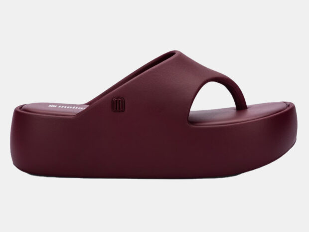 Sandalias confortaveis e elegantes 11mai26 Melissa