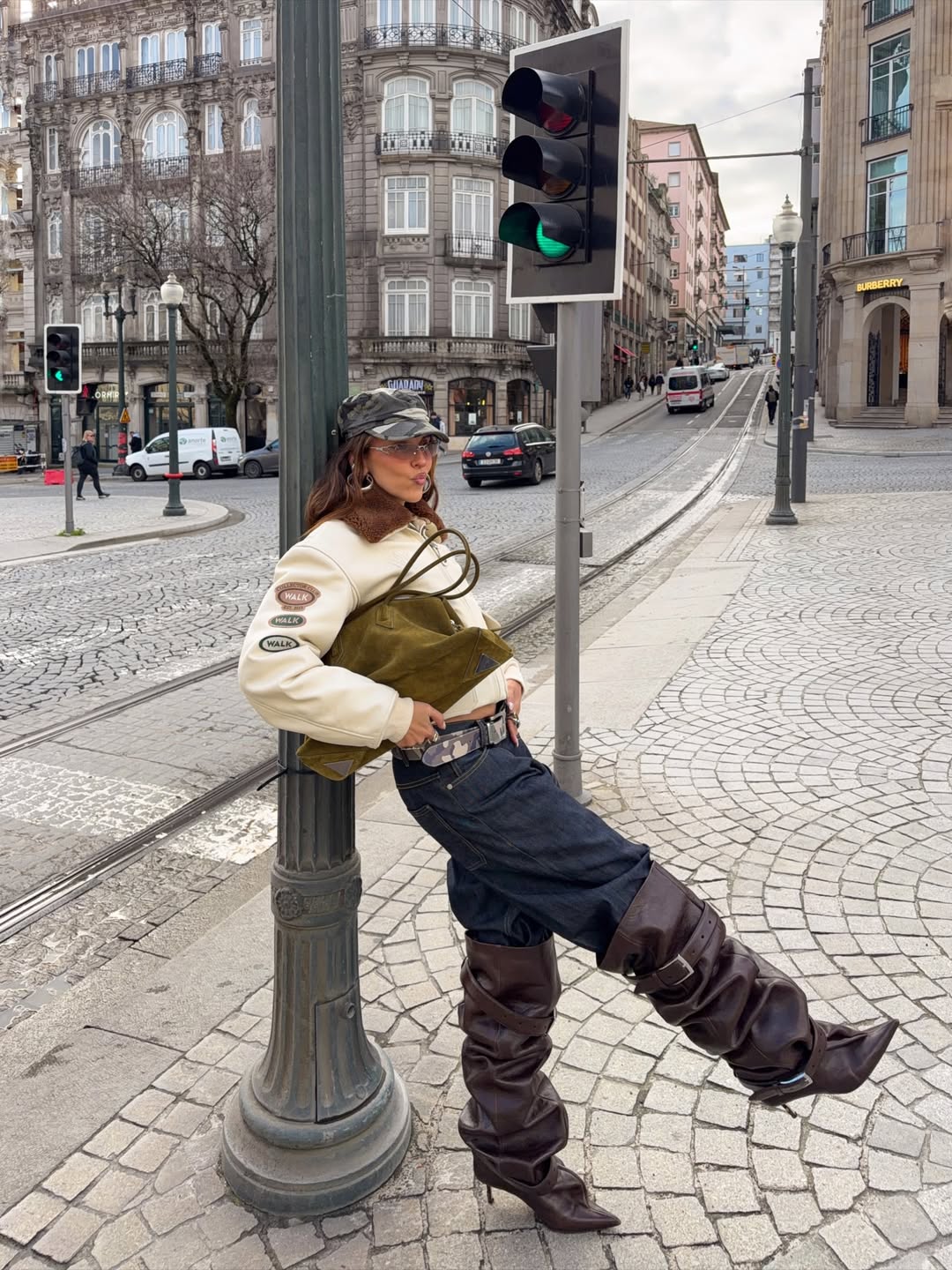 bota de cano alto 
