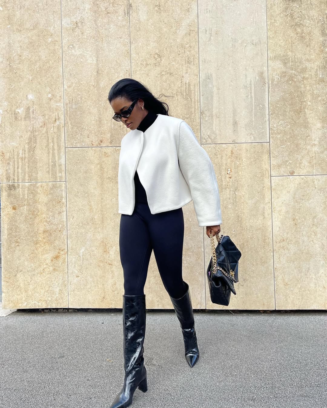 Em busca do look comfy de inverno? Dê uma chance para a calça legging! look com calça legging
