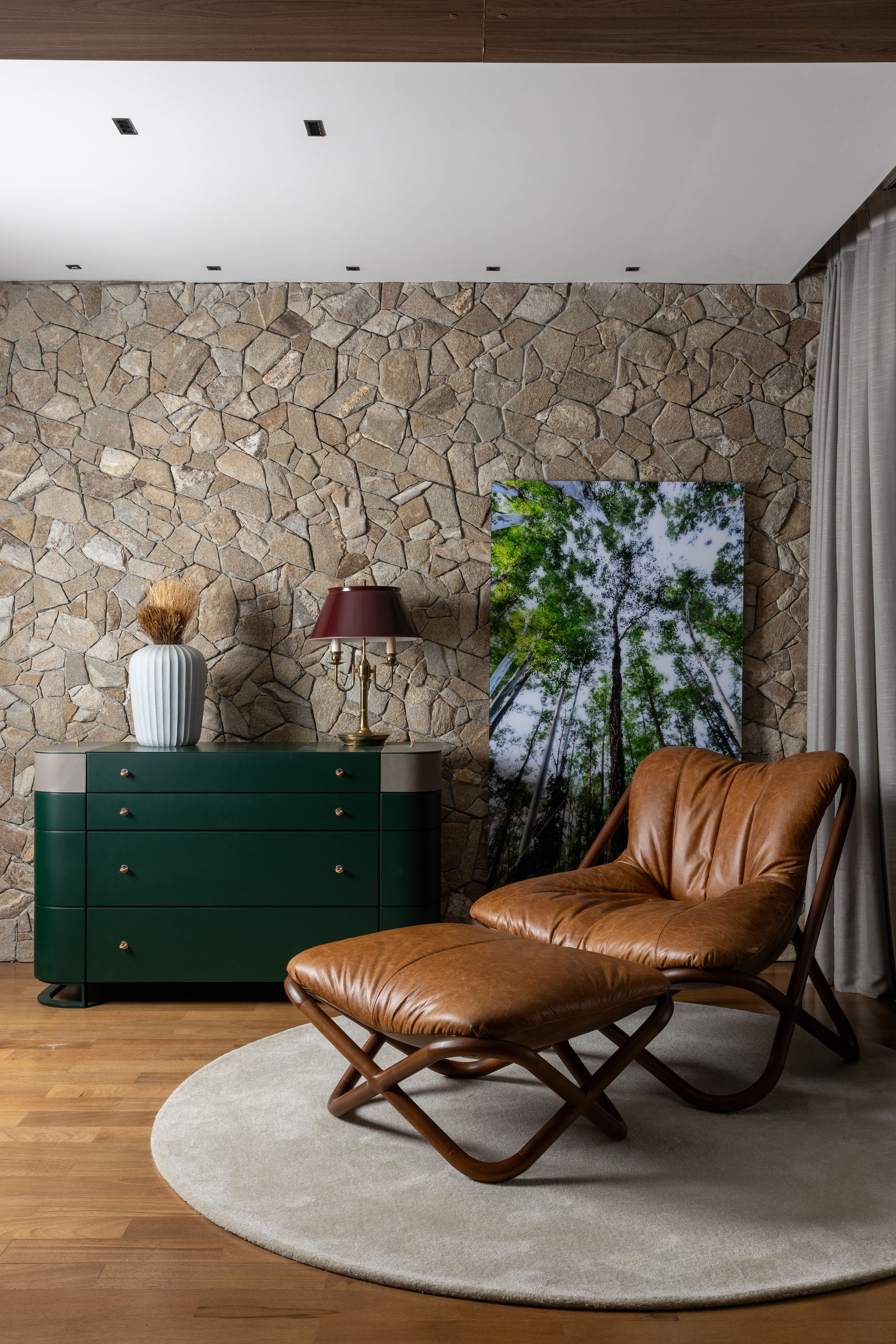 Cantinho de leitura: 9 inspirações para apartamentos pequenos