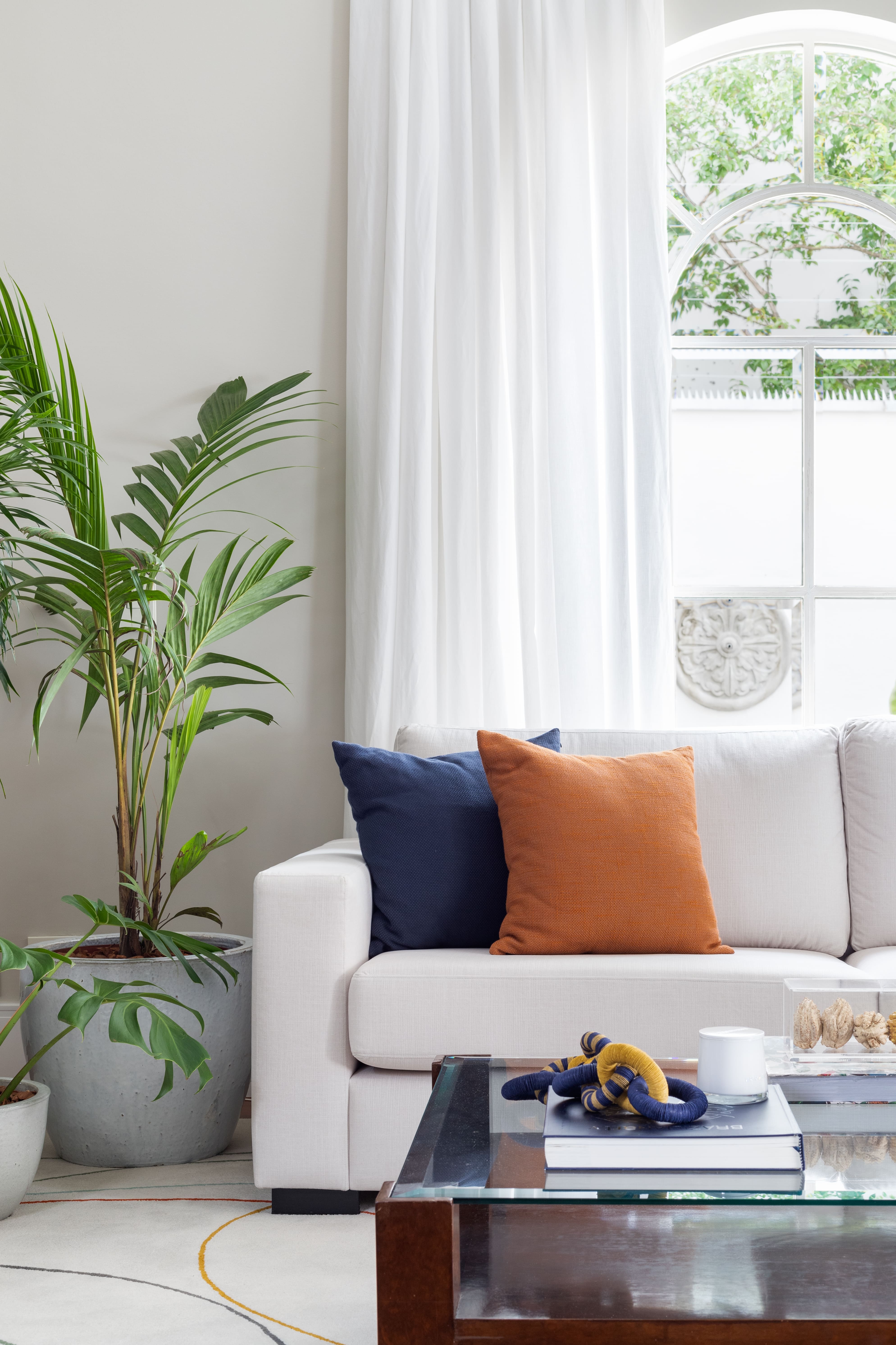 Cortina para sala: como a escolha da peça pode mudar o décor do ambiente