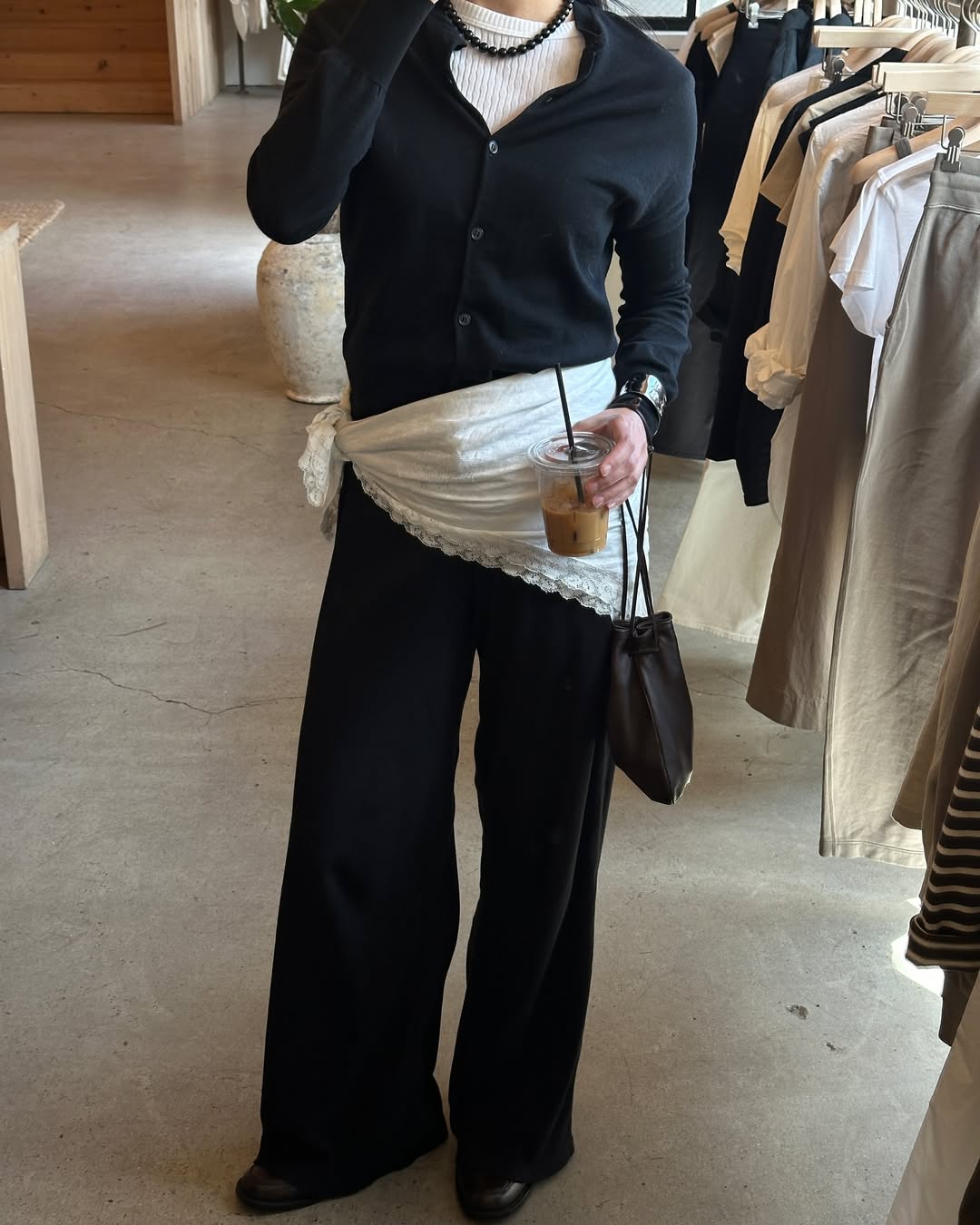 look com lenço na cintura