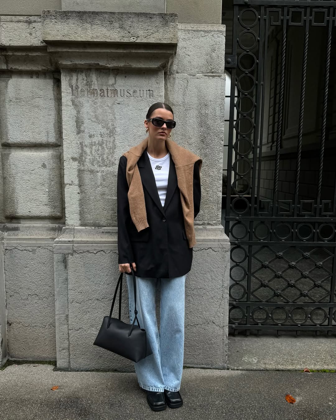 looks com blazer preto