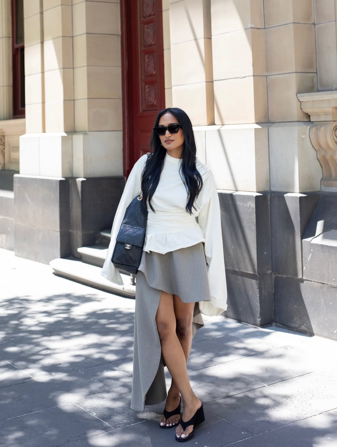 looks com salto anabela 