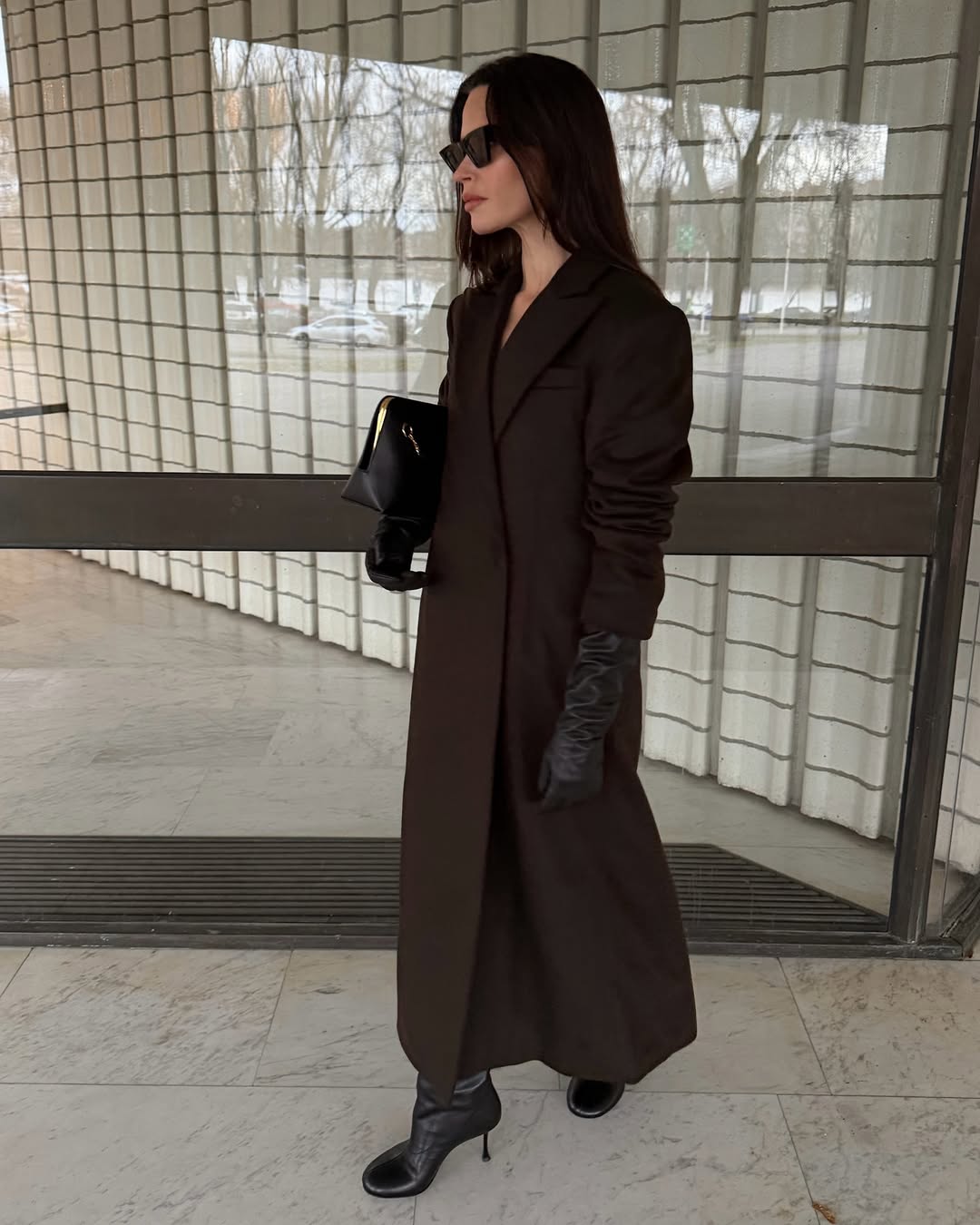looks com sobretudo