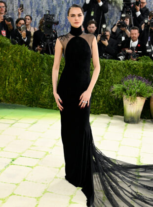 os looks do met gala 2026: cara delevigne