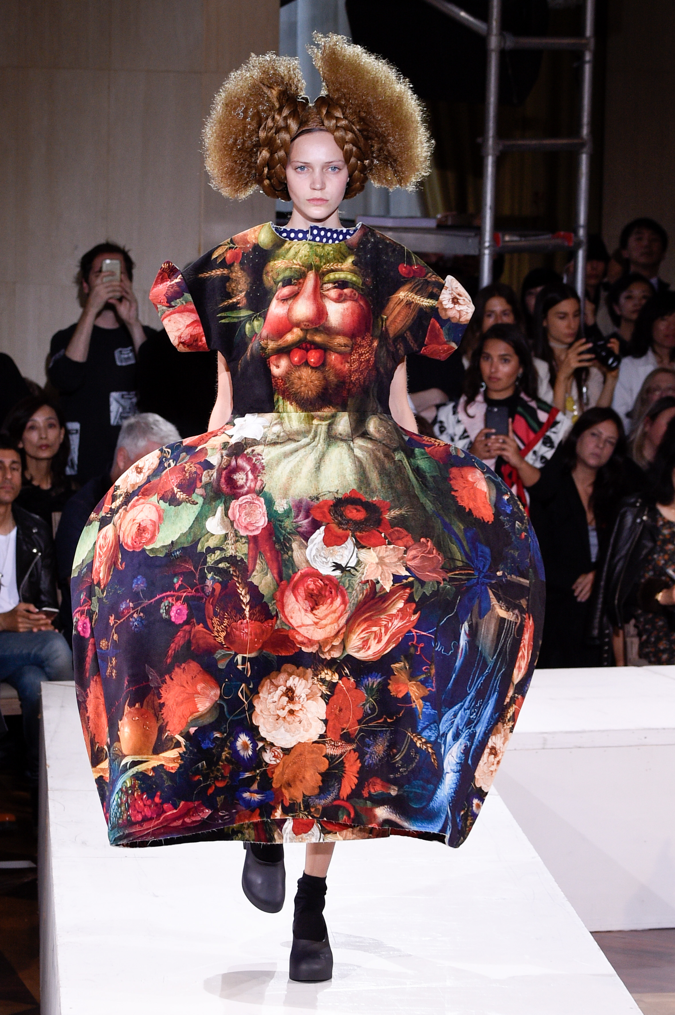 encontros entre moda e arte: comme des garçons se inspira em Giuseppe Arcimbold