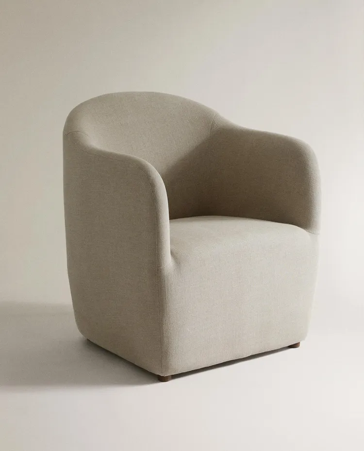 Cansou do visual? 5 opções de poltronas para a sala de estar que revitalizam o décor