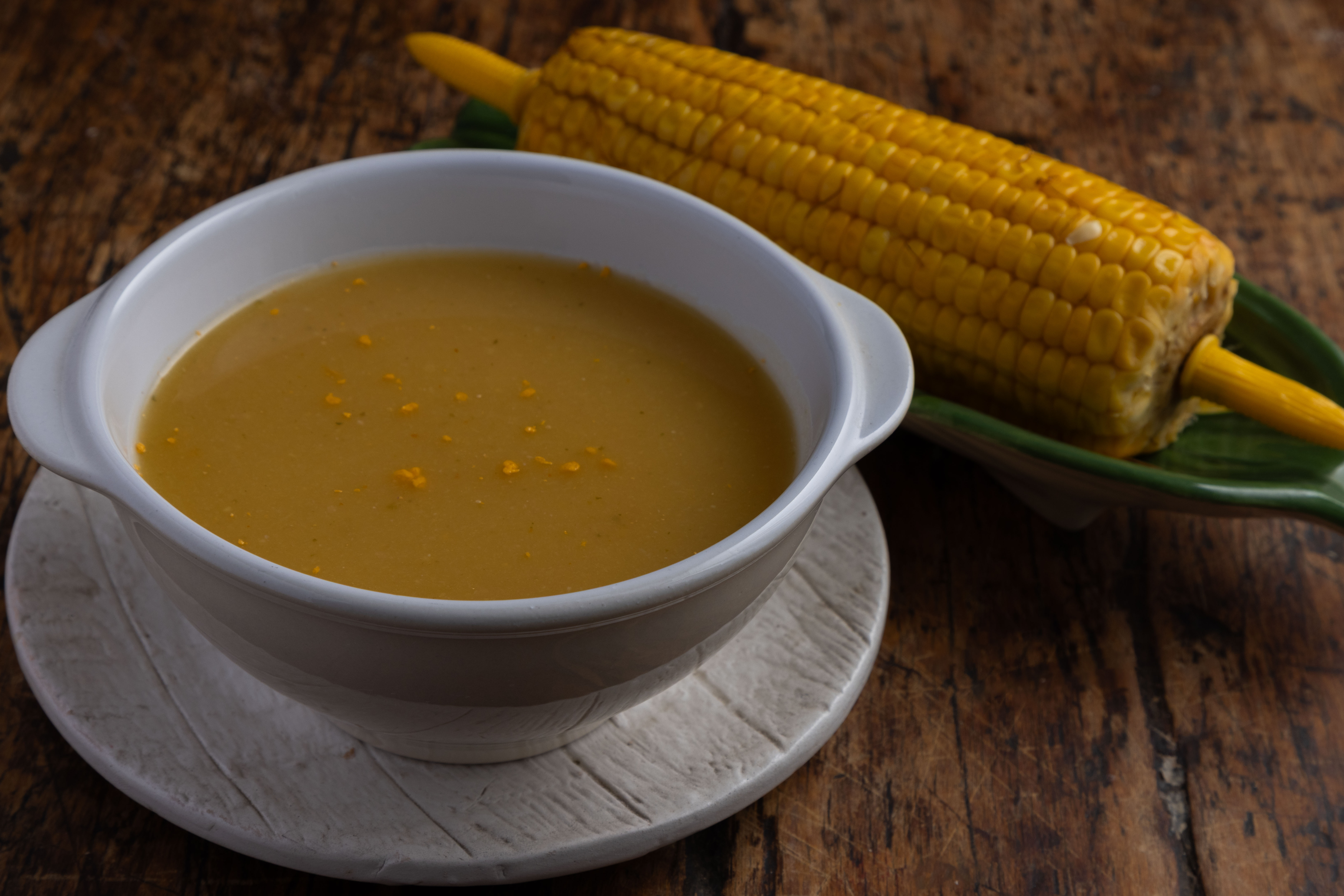 Esfriou? 5 receitas de sopas e caldos para um jantar confortável de inverno