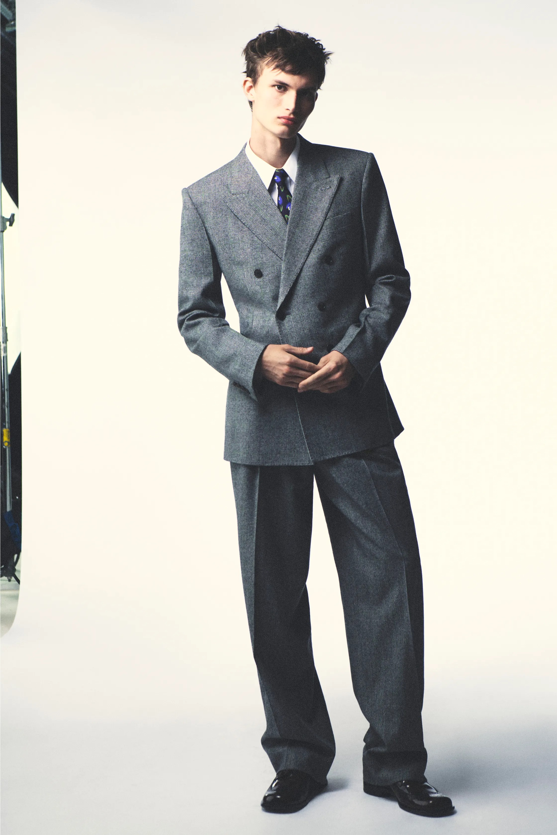Givenchy, verão 2027 masculino. 