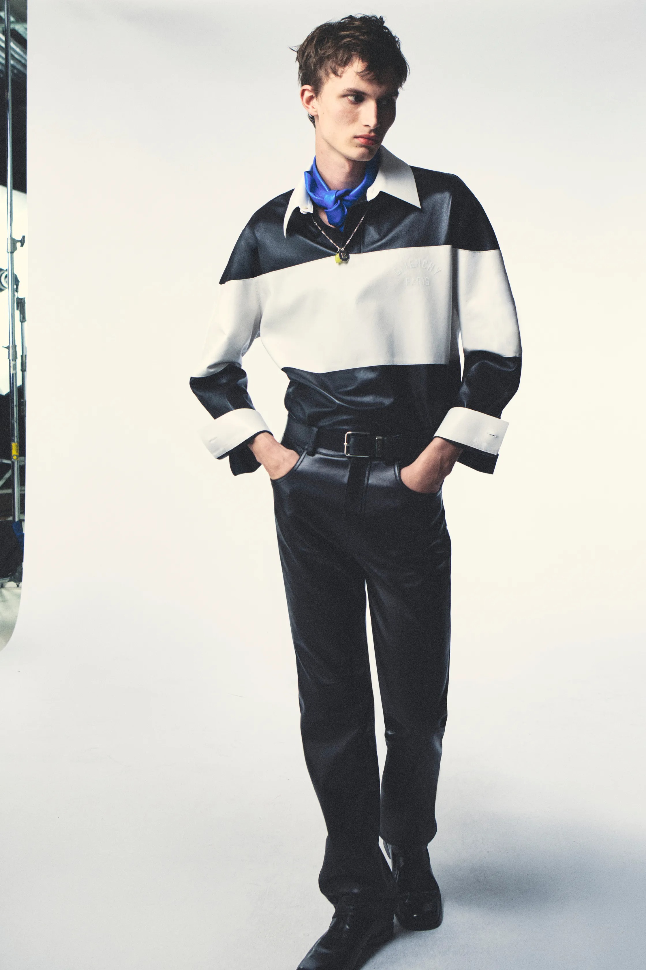 Givenchy, verão 2027 masculino. 
