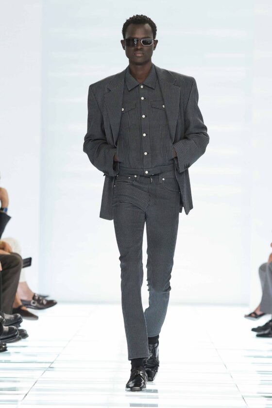 Prada, verão 2027 masculino.