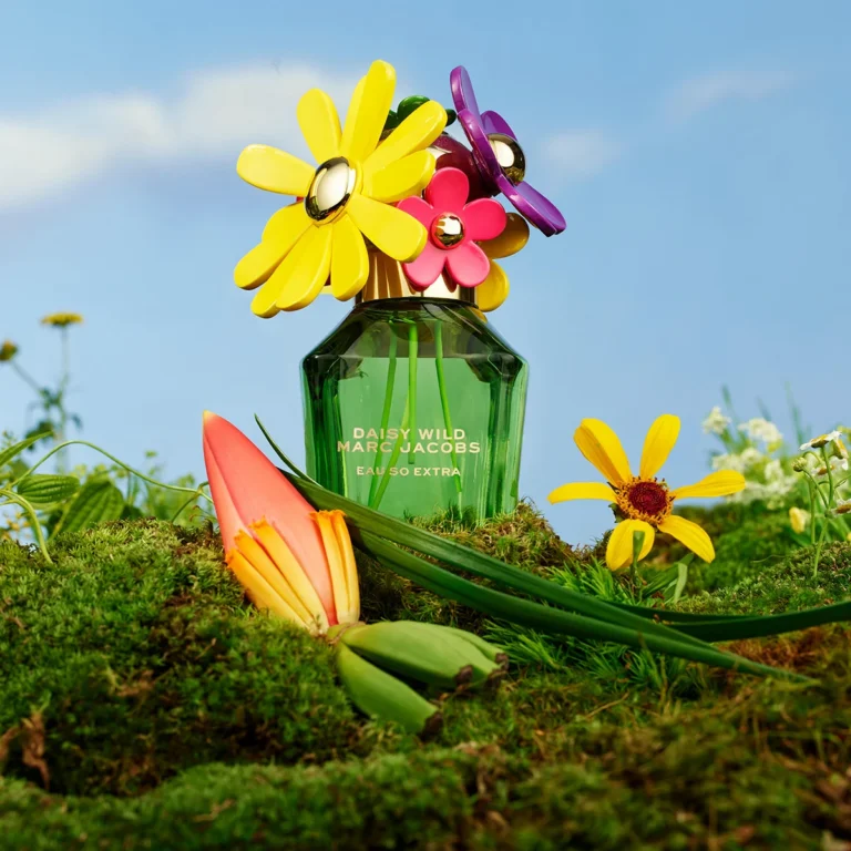 Daisy Wild Eau So Extra Marc Jacobs