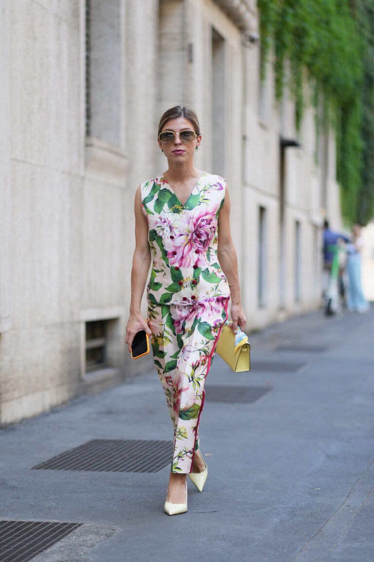 Scarpin branco 24jun26 GettyImages 2282730479