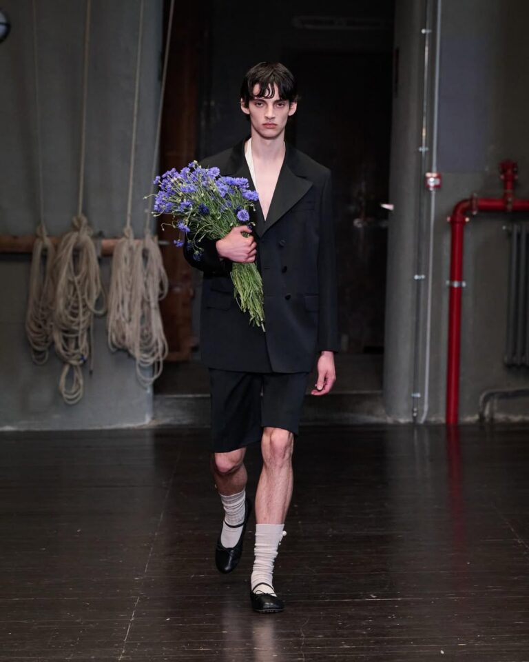 Simone Rocha SS27 Menswear Look 1 ADRIAN An evening suit. styled by @robbiespencercasting by @ju