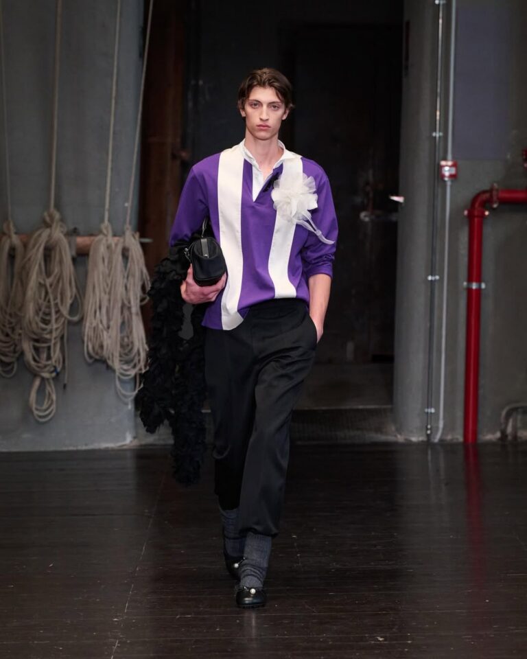 Simone Rocha SS27 Menswear Look 9 AMEDEO A rugby jersey in cotton jersey and silk satin with cot