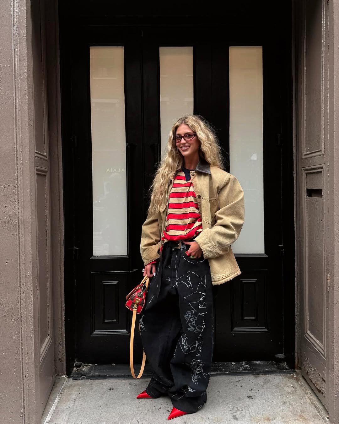 looks com calças baggy