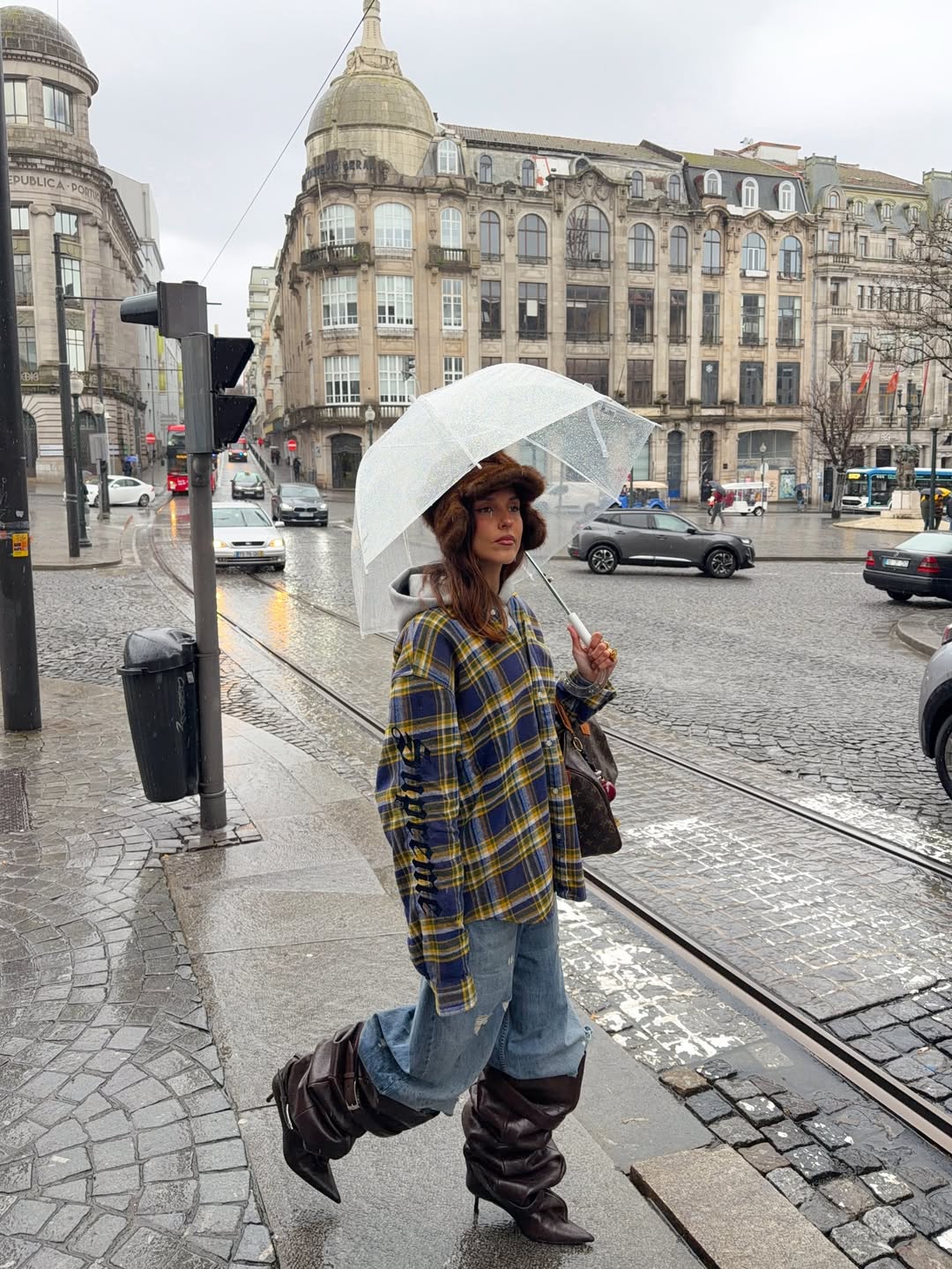 looks com calças baggy