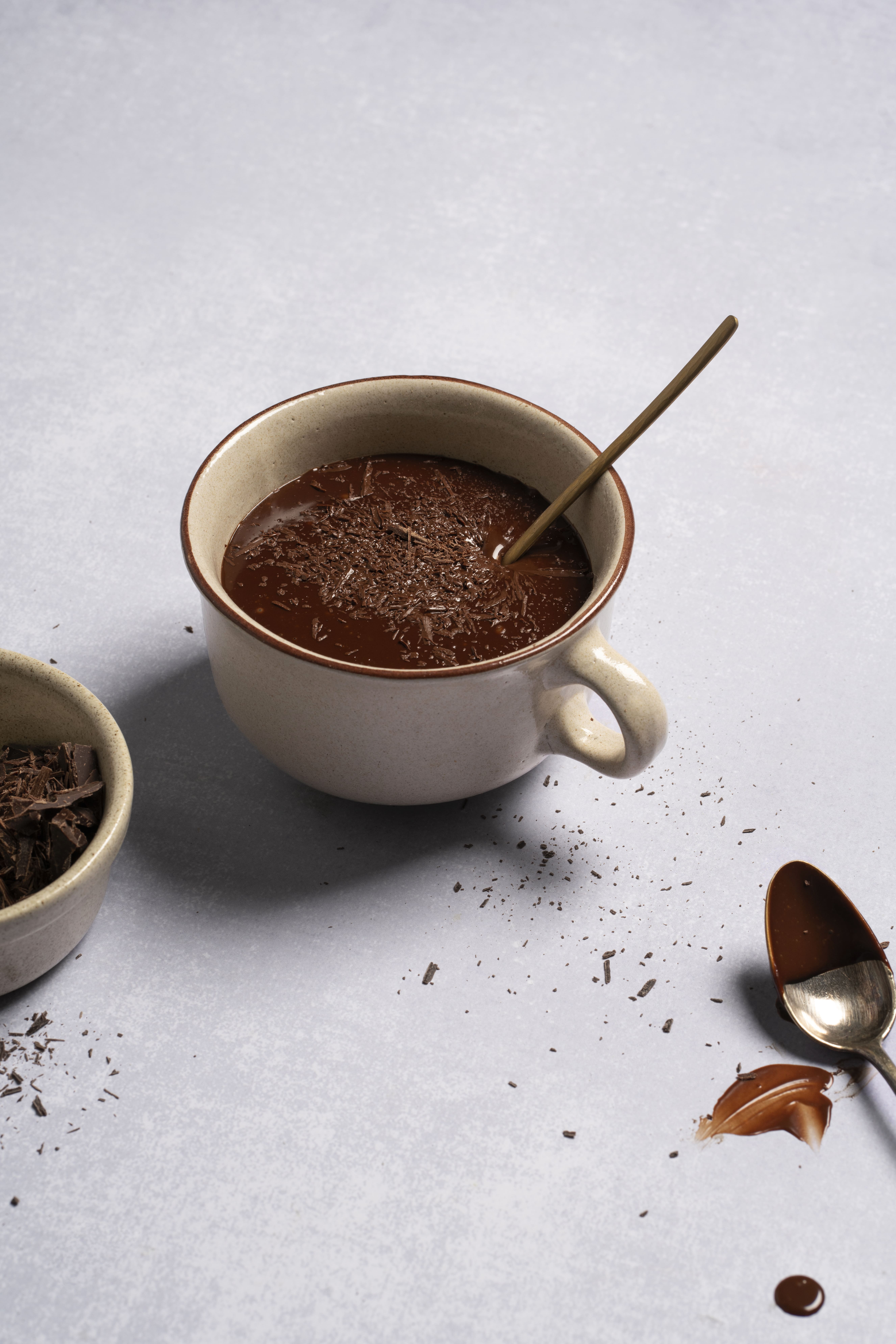 Esta receita de chocolate quente cremoso vai aquecer sua alma