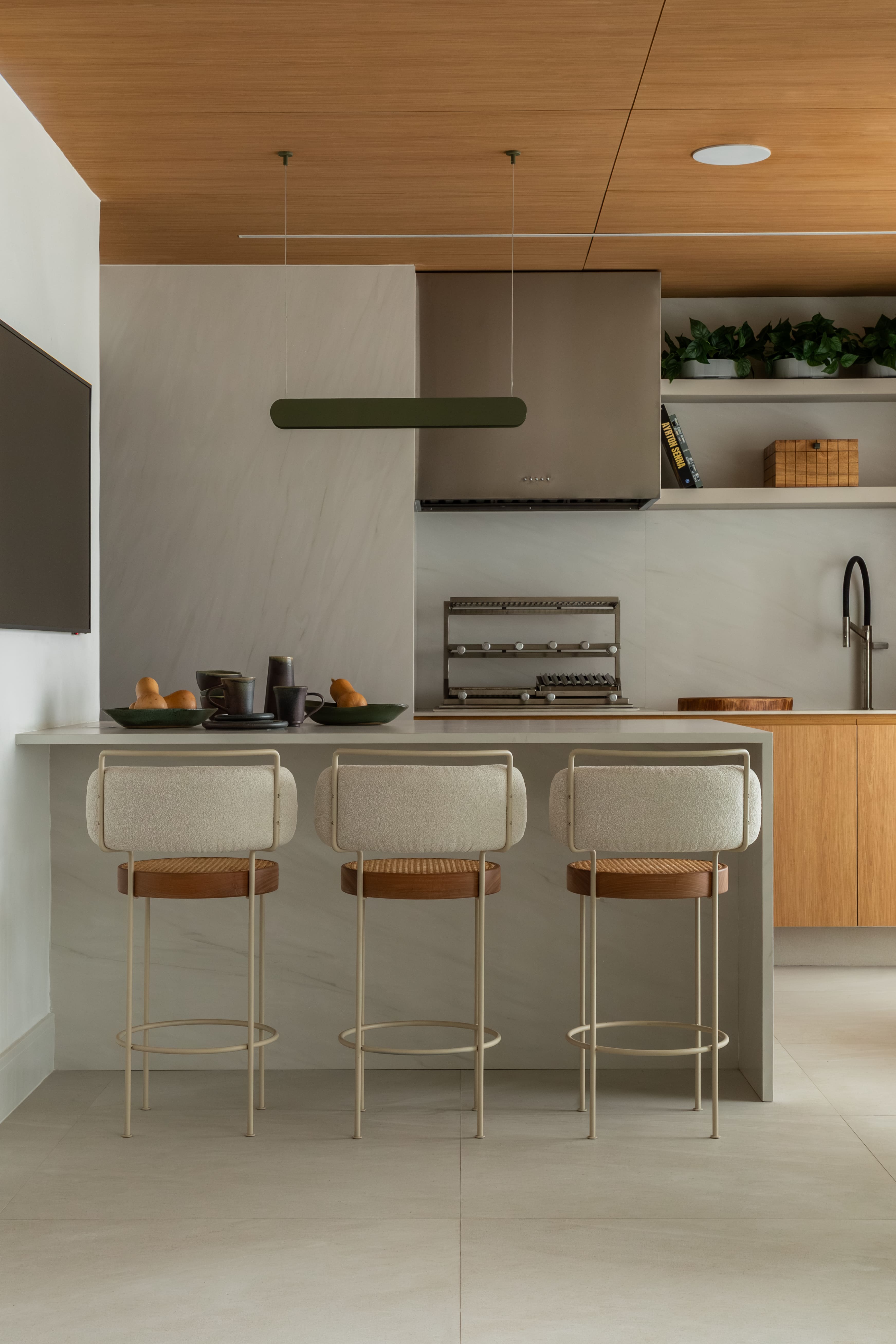 5 maneiras de criar um espaço com churrasqueira em apartamento