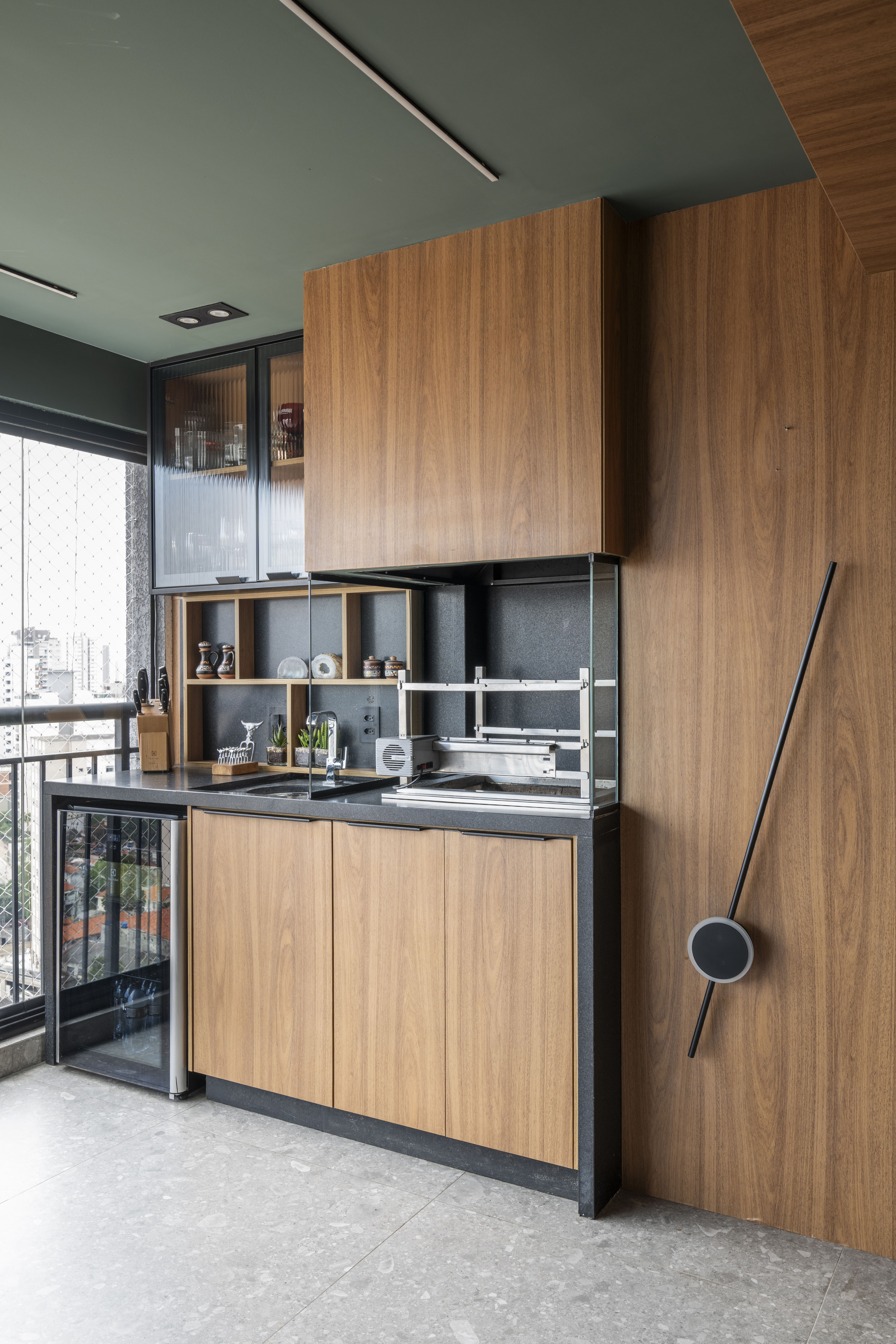 5 maneiras de criar um espaço com churrasqueira em apartamento
