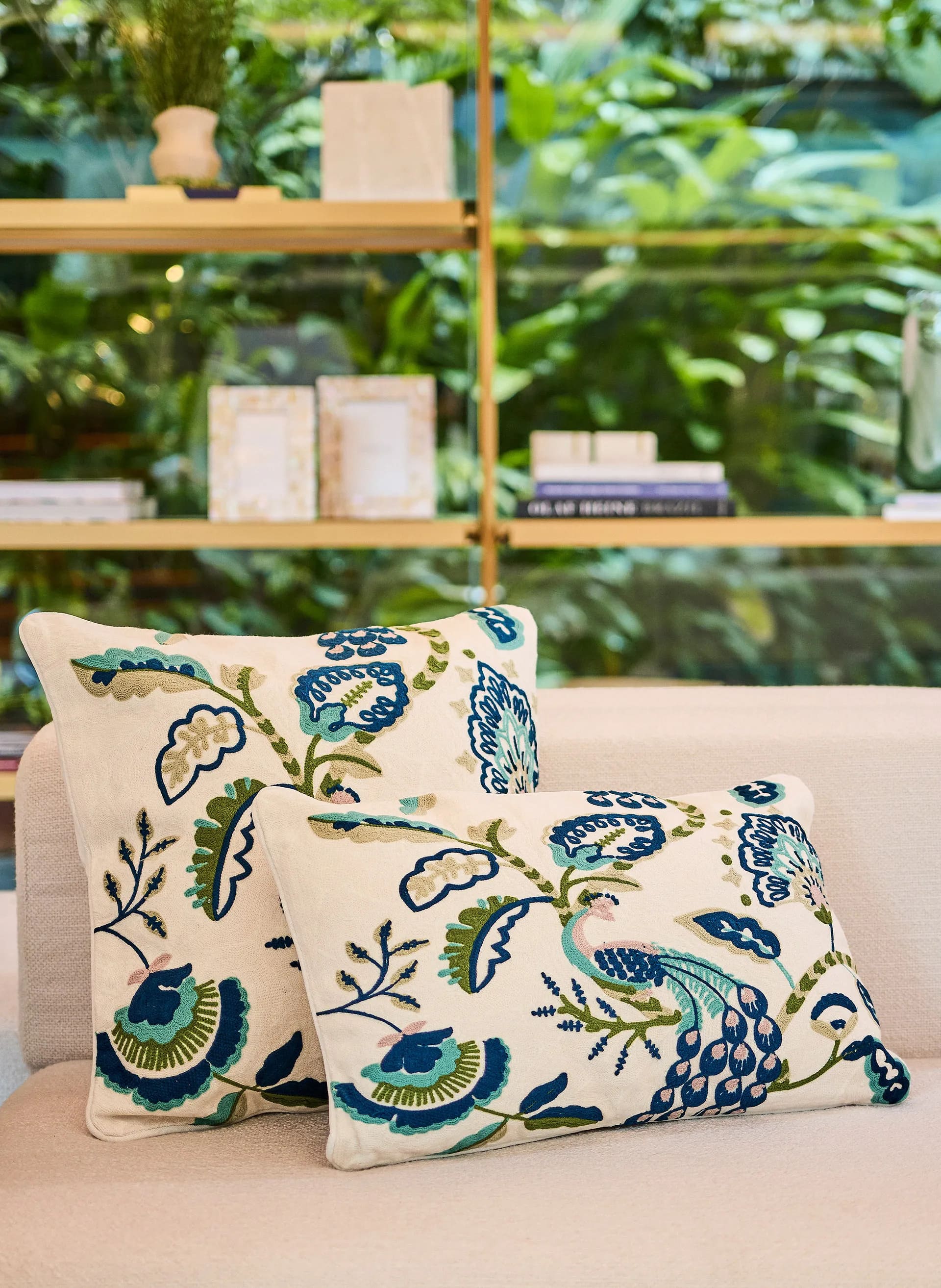 Mantas, tapetes, almofadas e outros itens para renovar a decoração de inverno