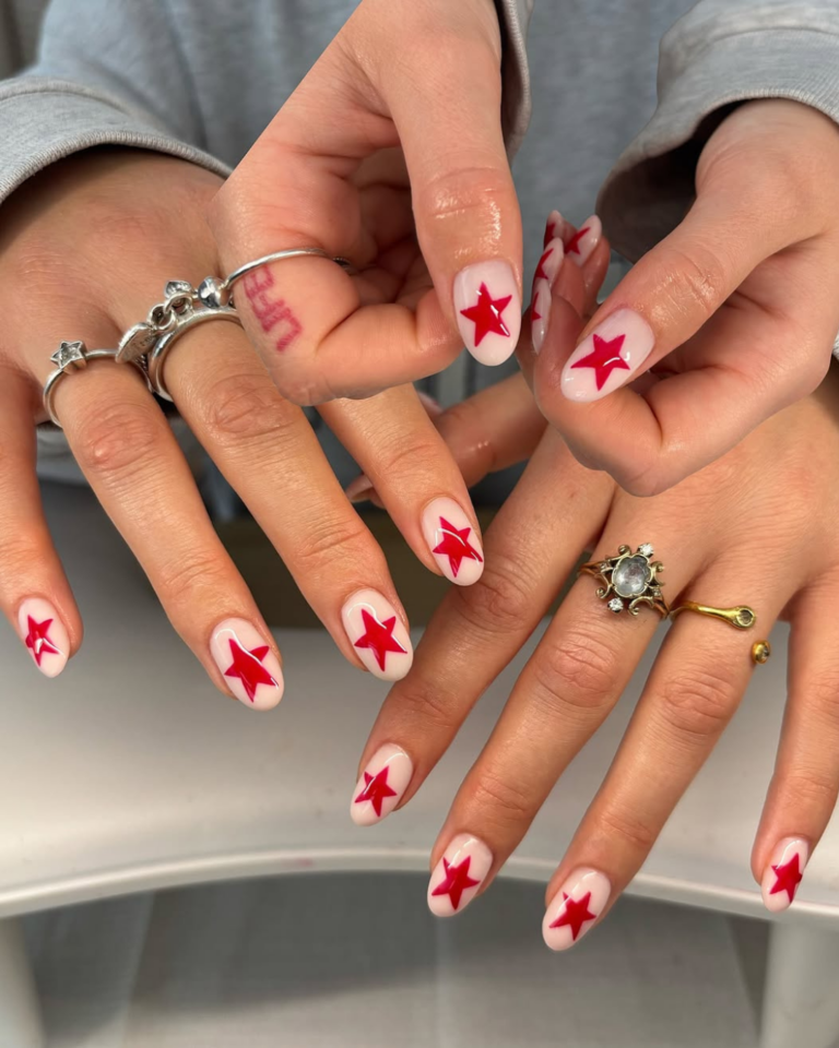 10 inspirações de unhas vermelhas que reinventam o clássico inspirações de unhas vermelhas (3)