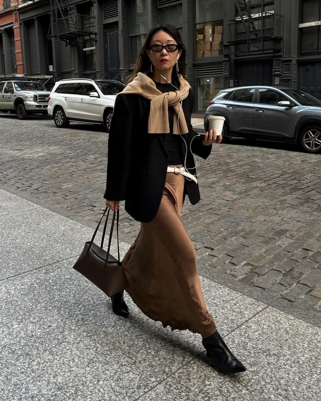 looks com blazer preto