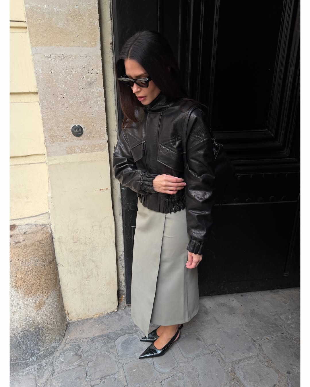 looks com saia midi para usar no frio