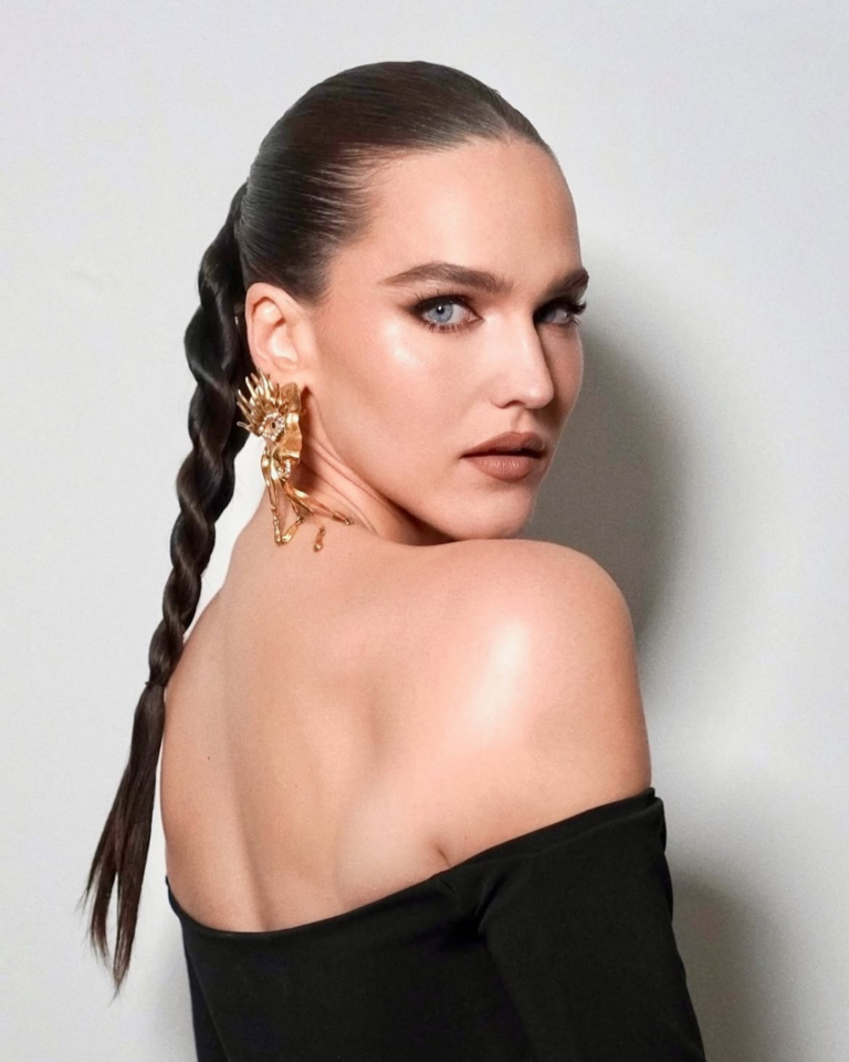Além do coque improvisado: 7 penteados com cabelo preso que são práticos para a rotina penteados com cabelo preso (2)