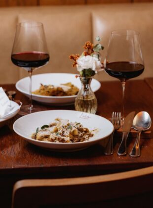 Um roteiro de 20 restaurantes românticos para curtir no Dia dos Namorados
