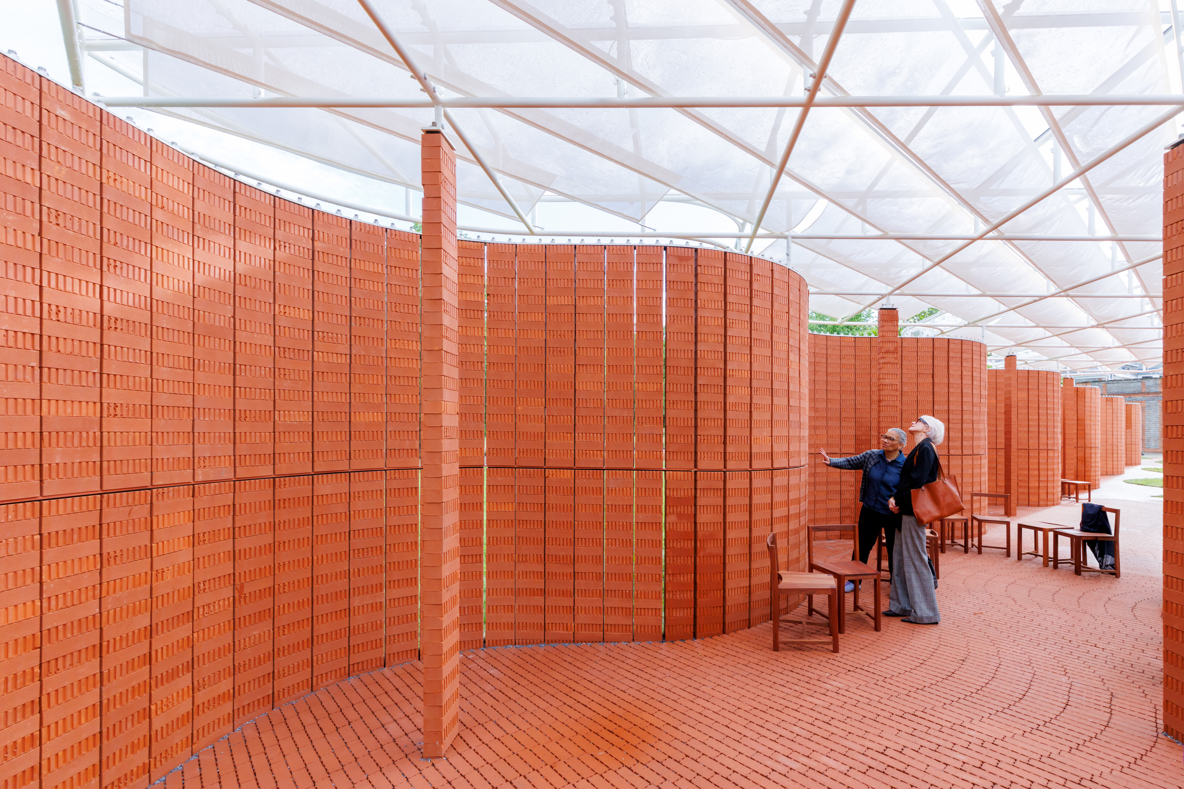 Por dentro do Serpentine Pavilion 2026: conheça a história do evento e o projeto do Lanza Atelier serpentine pavilion 2026