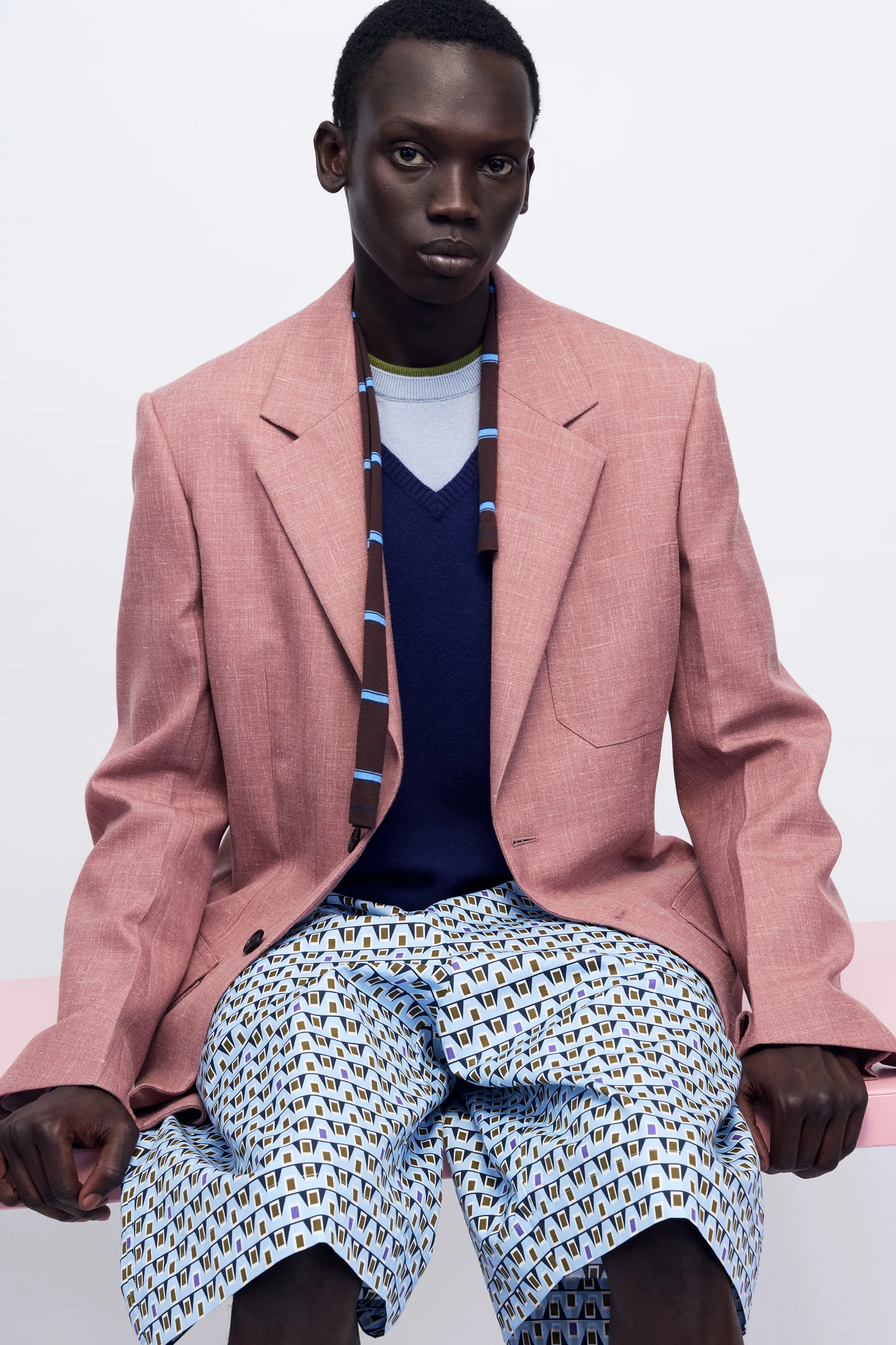Tendências de moda masculina do verão 2027.