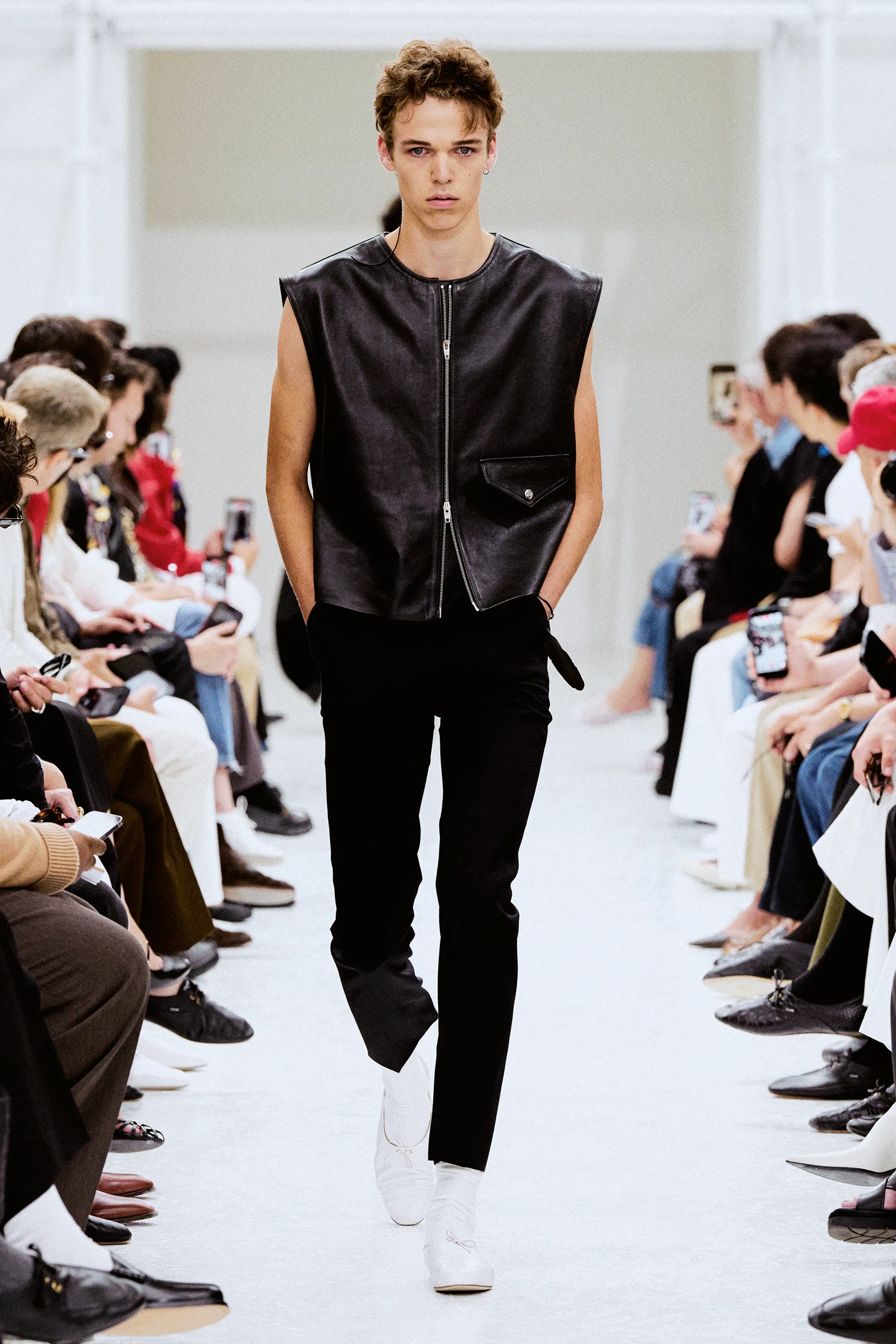 Tendências de moda masculina do verão 2027.