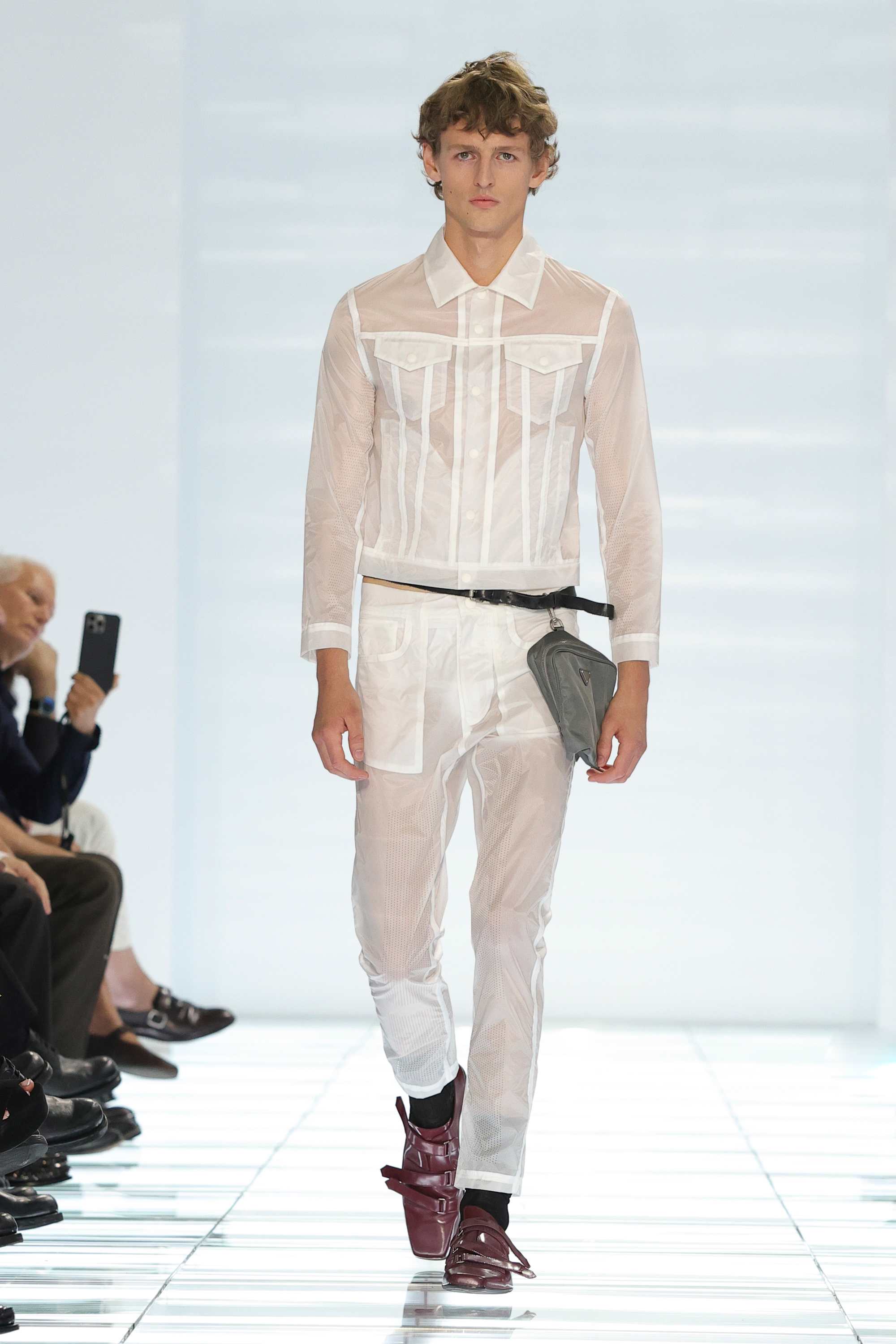 Tendências de moda masculina do verão 2027.
