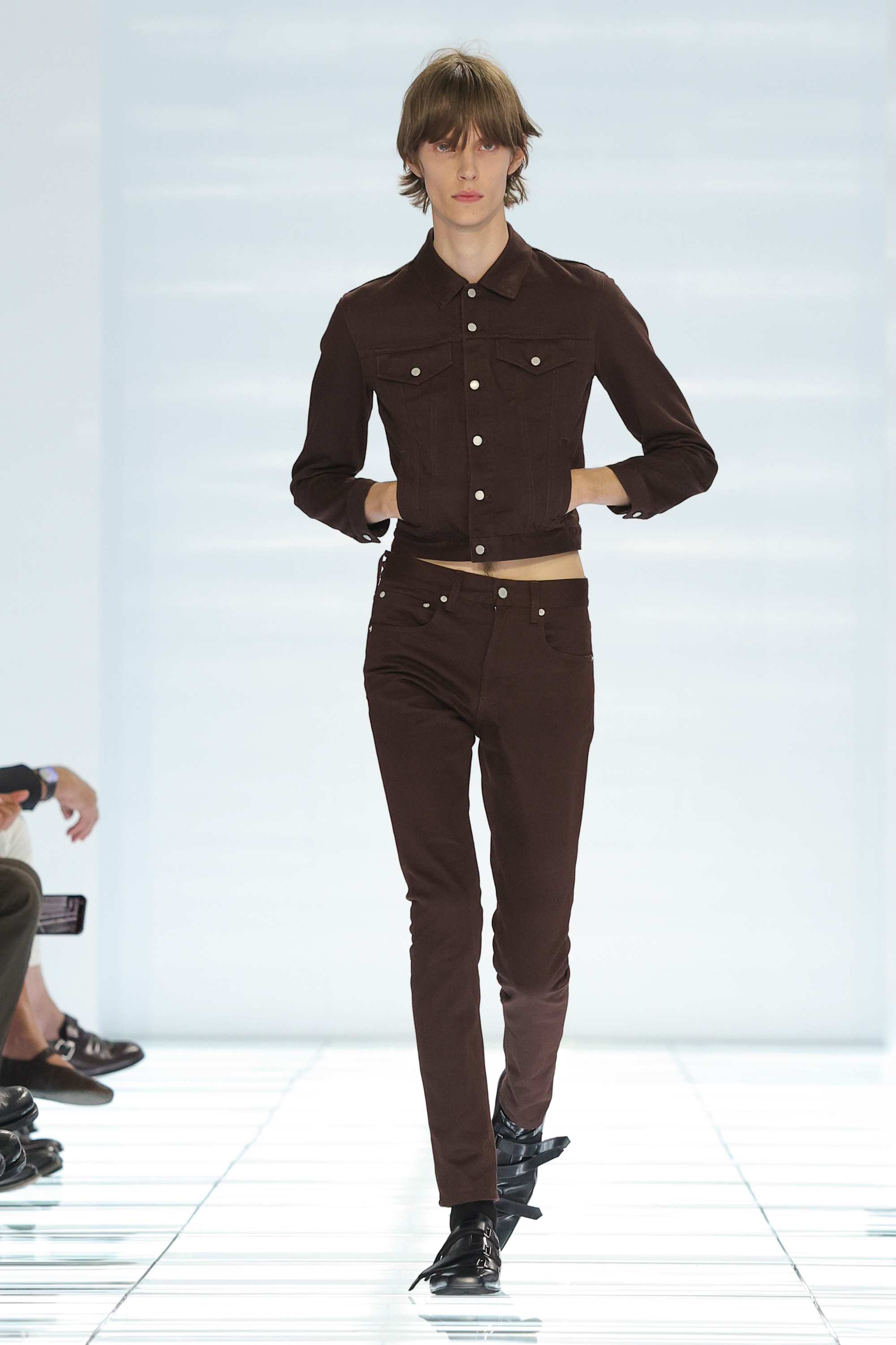 Tendências de moda masculina do verão 2027.