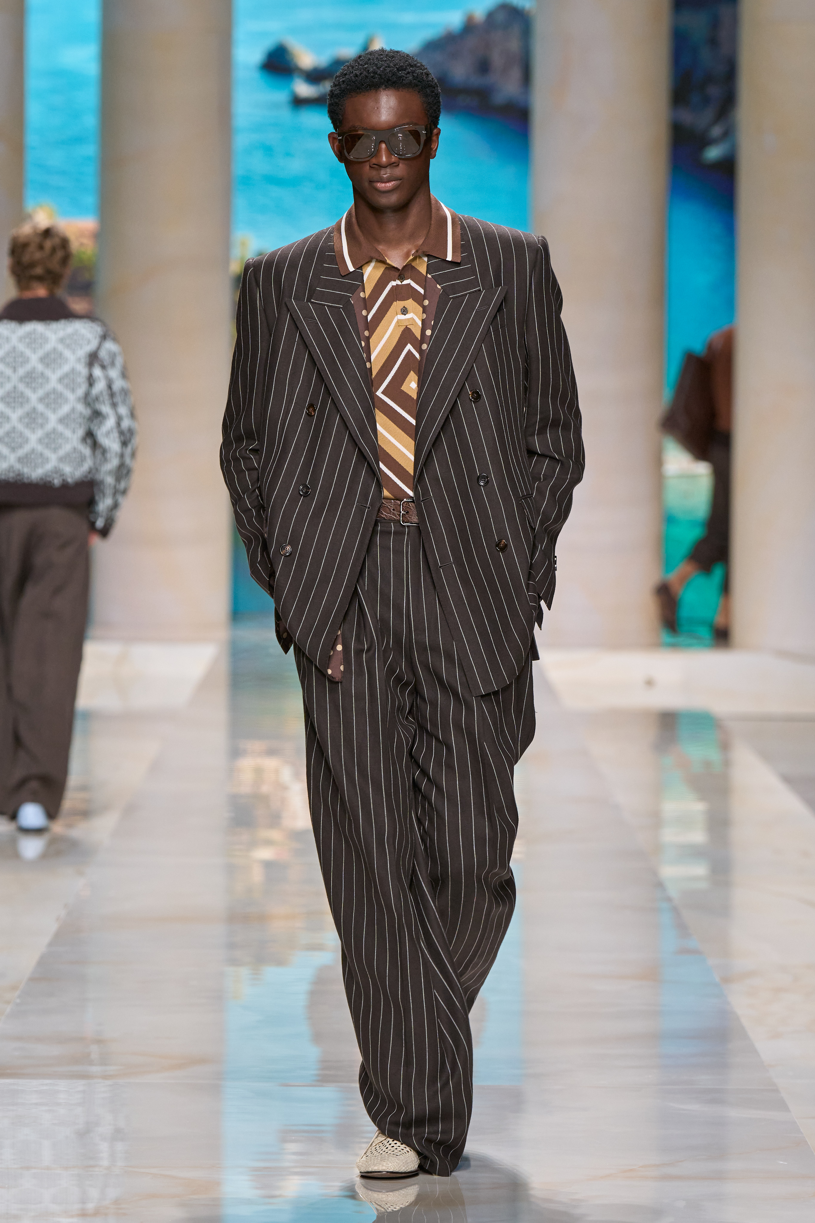 Tendências de moda masculina do verão 2027.